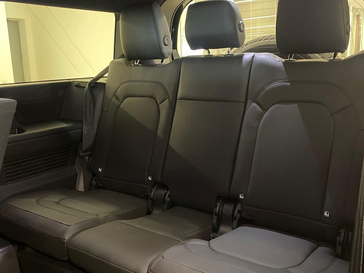 Used Land Rover Defender 2025 for sale - 76365093: Photo 29