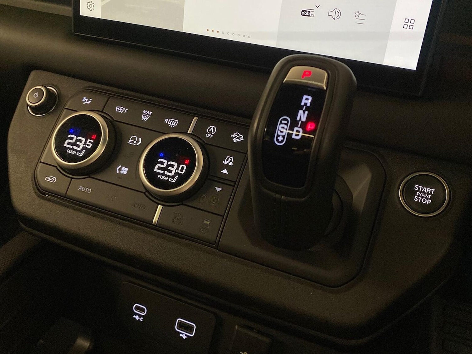 Used Land Rover Defender 2024 for sale - 78191498: Photo 15