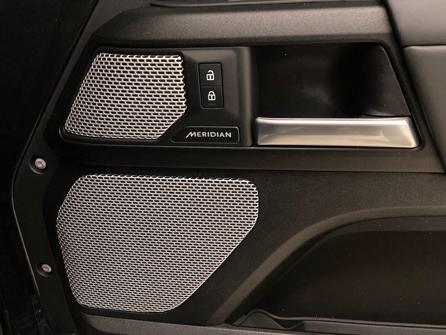 Used Land Rover Defender 2024 for sale - 78191498: Photo 26