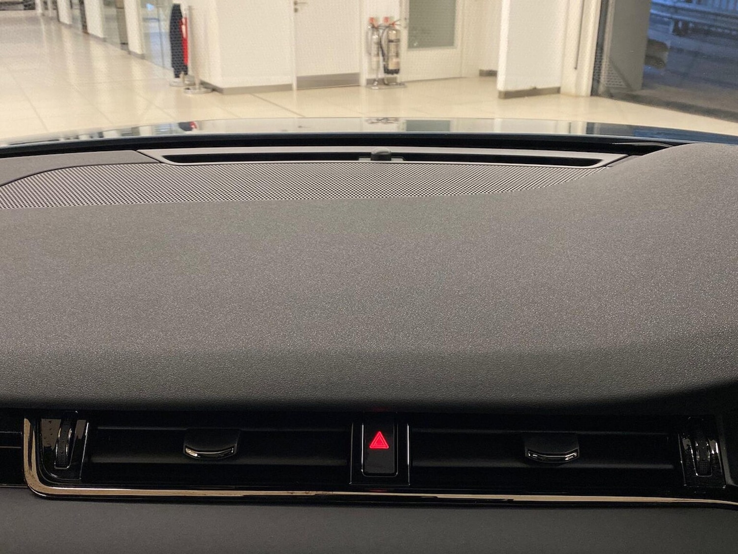 Used Land Rover Range Rover Evoque 2025 for sale - 78191536: Photo 44