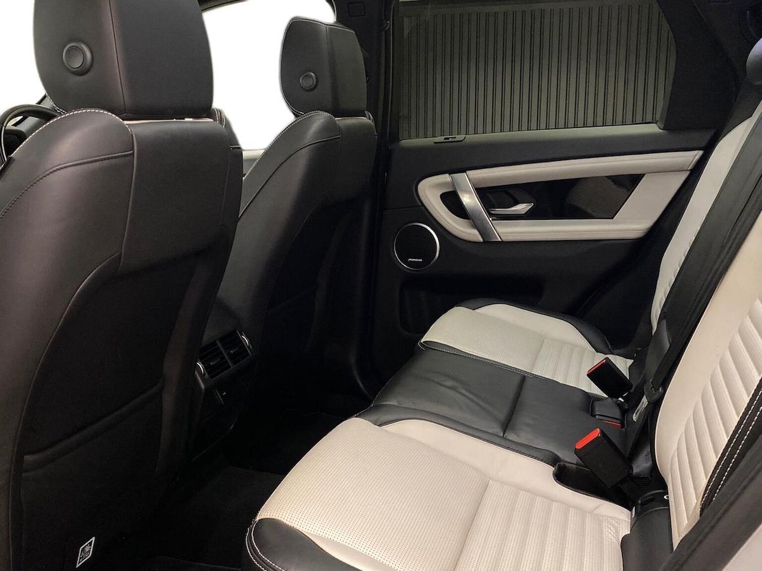 Used Land Rover Discovery Sport 2021 for sale - 77097004: Photo 6