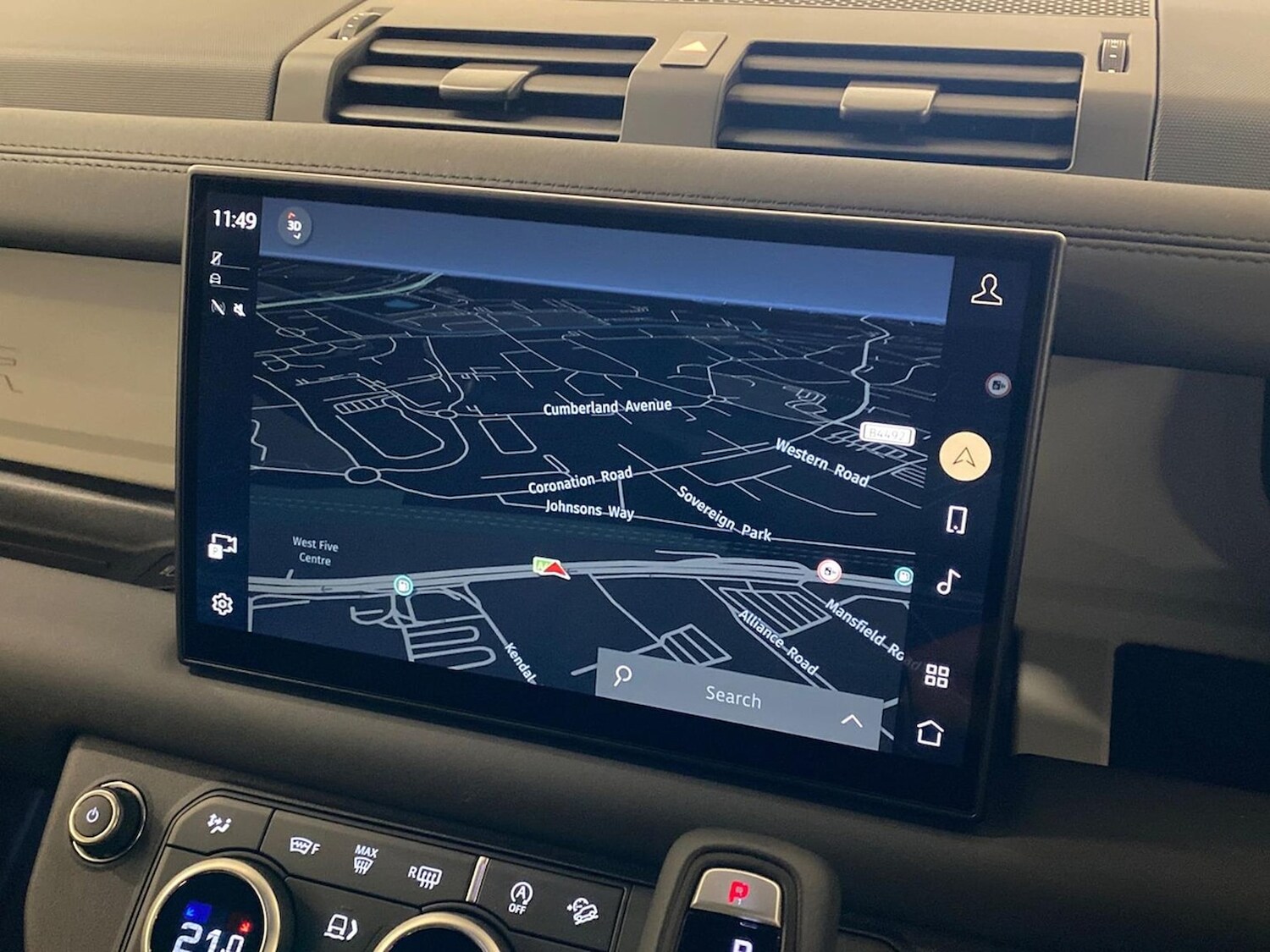 Used Land Rover Defender 2025 for sale - 77489494: Photo 11