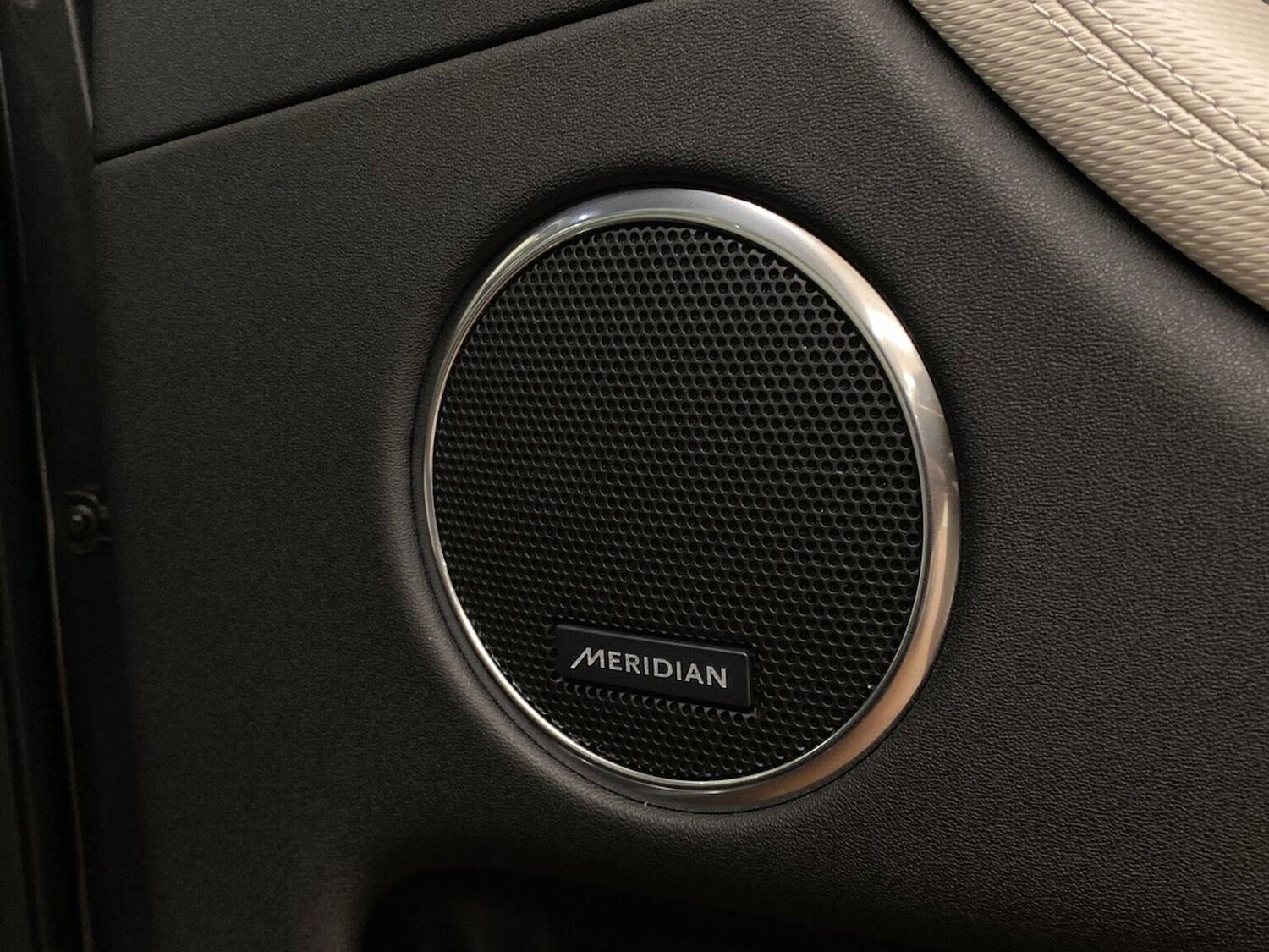 Used Land Rover Discovery Sport 2025 for sale - 76164928: Photo 24