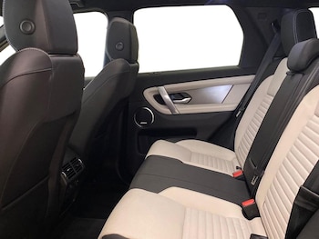 Used Land Rover Discovery Sport 2025 for sale - 76164928: Photo 4