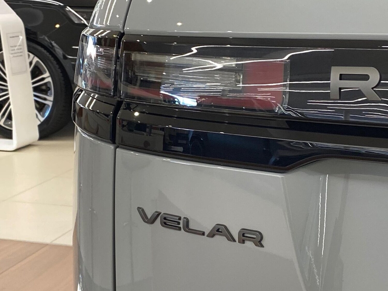 Used Land Rover Range Rover Velar 2024 for sale - 76650251: Photo 26