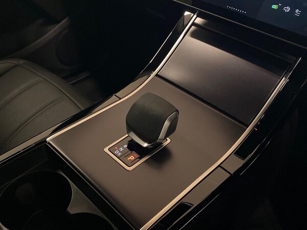 Used Land Rover Range Rover Evoque 2025 for sale - 76082483: Photo 13