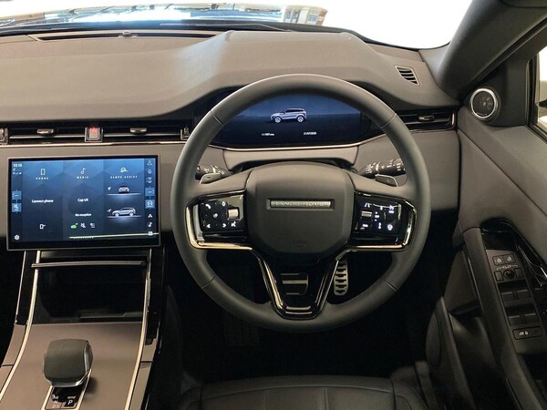 Used Land Rover Range Rover Evoque 2025 for sale - 76082483: Photo 15