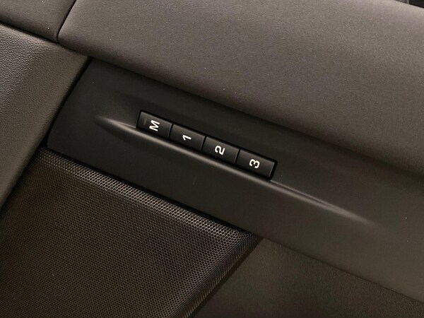 Used Land Rover Range Rover Evoque 2025 for sale - 76082483: Photo 25