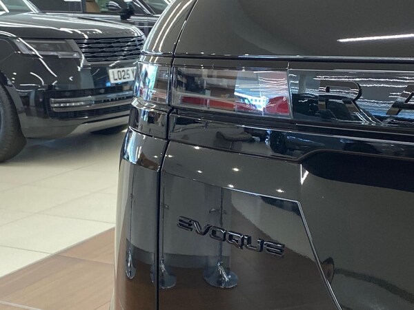 Used Land Rover Range Rover Evoque 2025 for sale - 76082483: Photo 26
