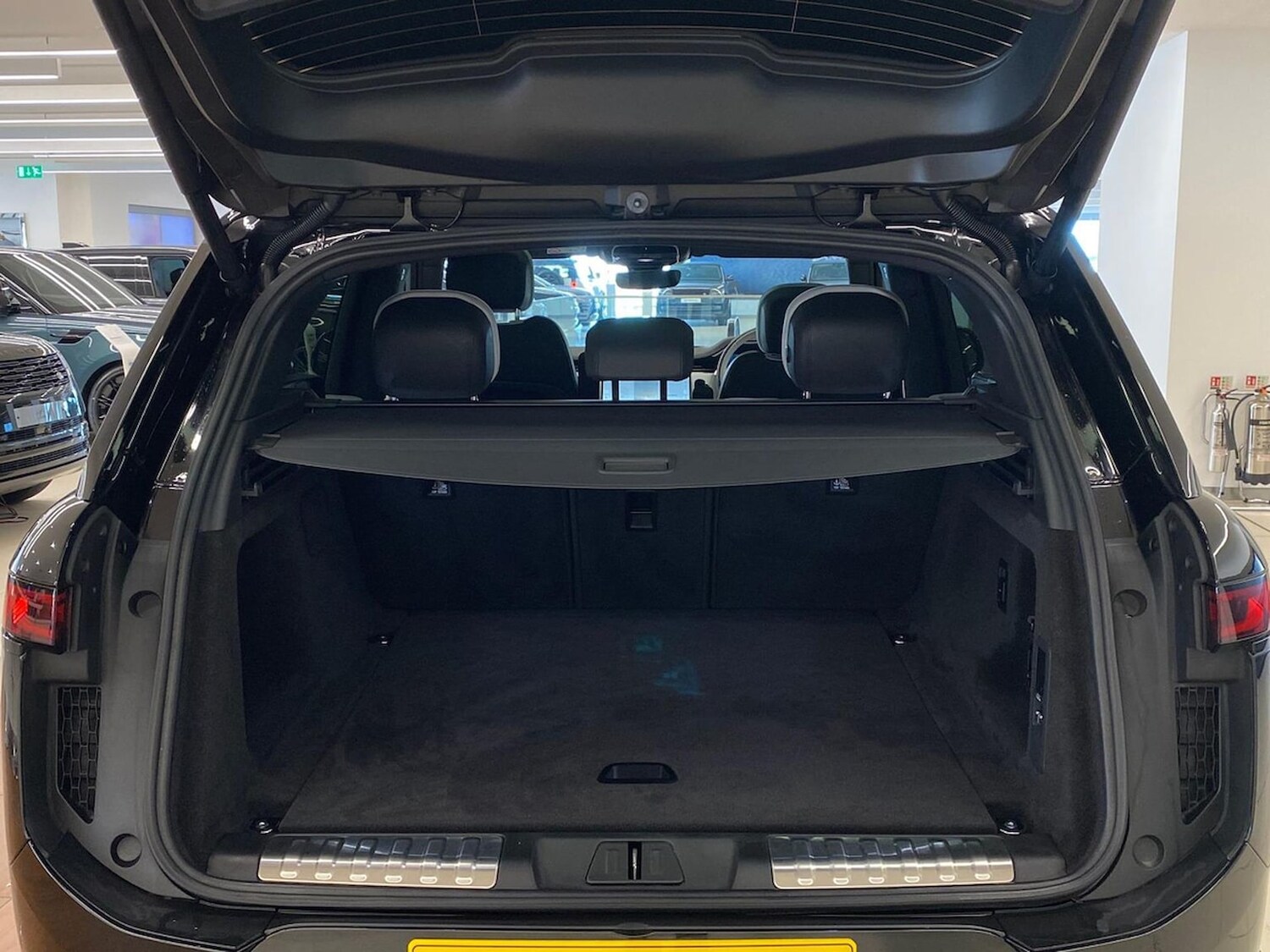 Used Land Rover Range Rover Sport 2025 for sale - 78191496: Photo 10