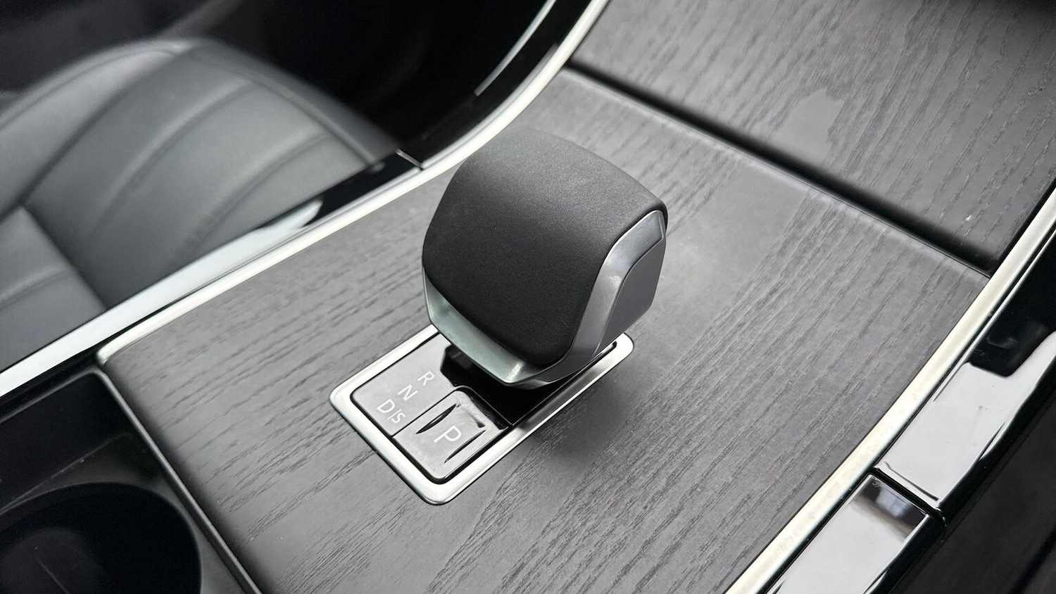 Used Land Rover Range Rover Evoque 2025 for sale - 76365094: Photo 13