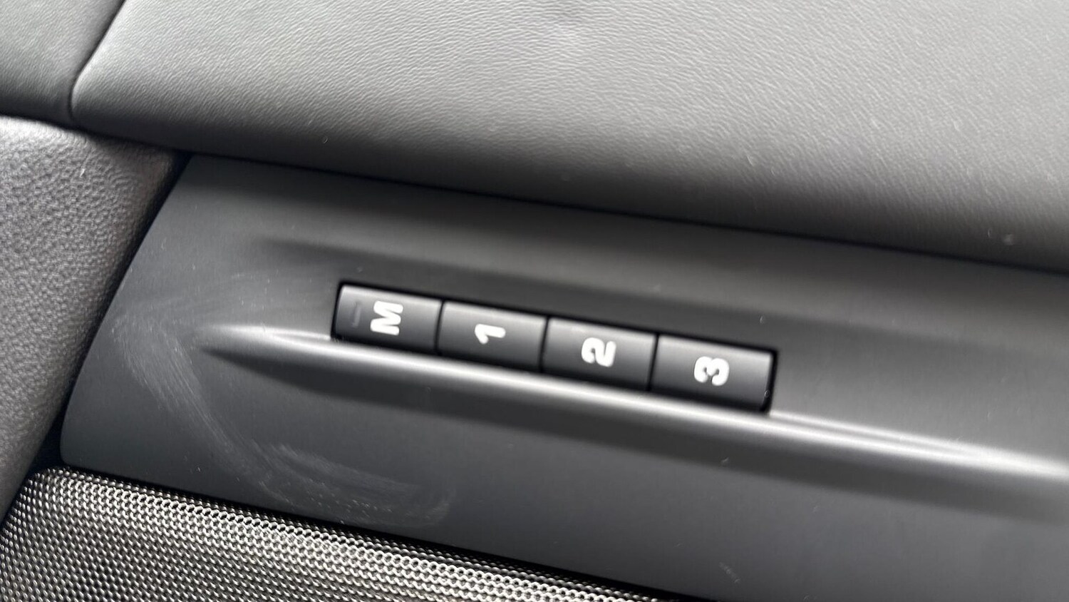 Used Land Rover Range Rover Evoque 2025 for sale - 76365094: Photo 25