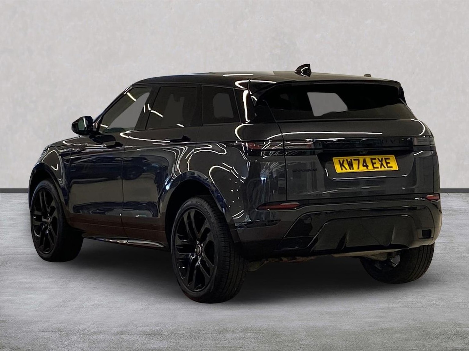 Used Land Rover Range Rover Evoque 2024 for sale - 78191475: Photo 2
