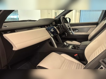 Used Land Rover Discovery Sport 2025 for sale - 79478613: Photo