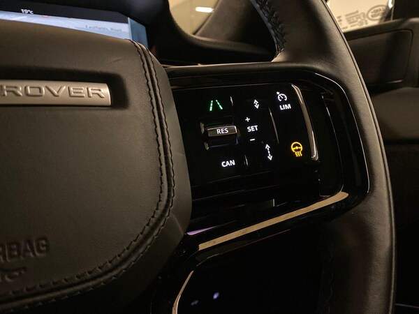 Used Land Rover Range Rover Sport 2023 for sale - 76182481: Photo 41