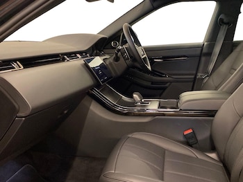 Used Land Rover Range Rover Evoque 2025 for sale - 76164927: Photo