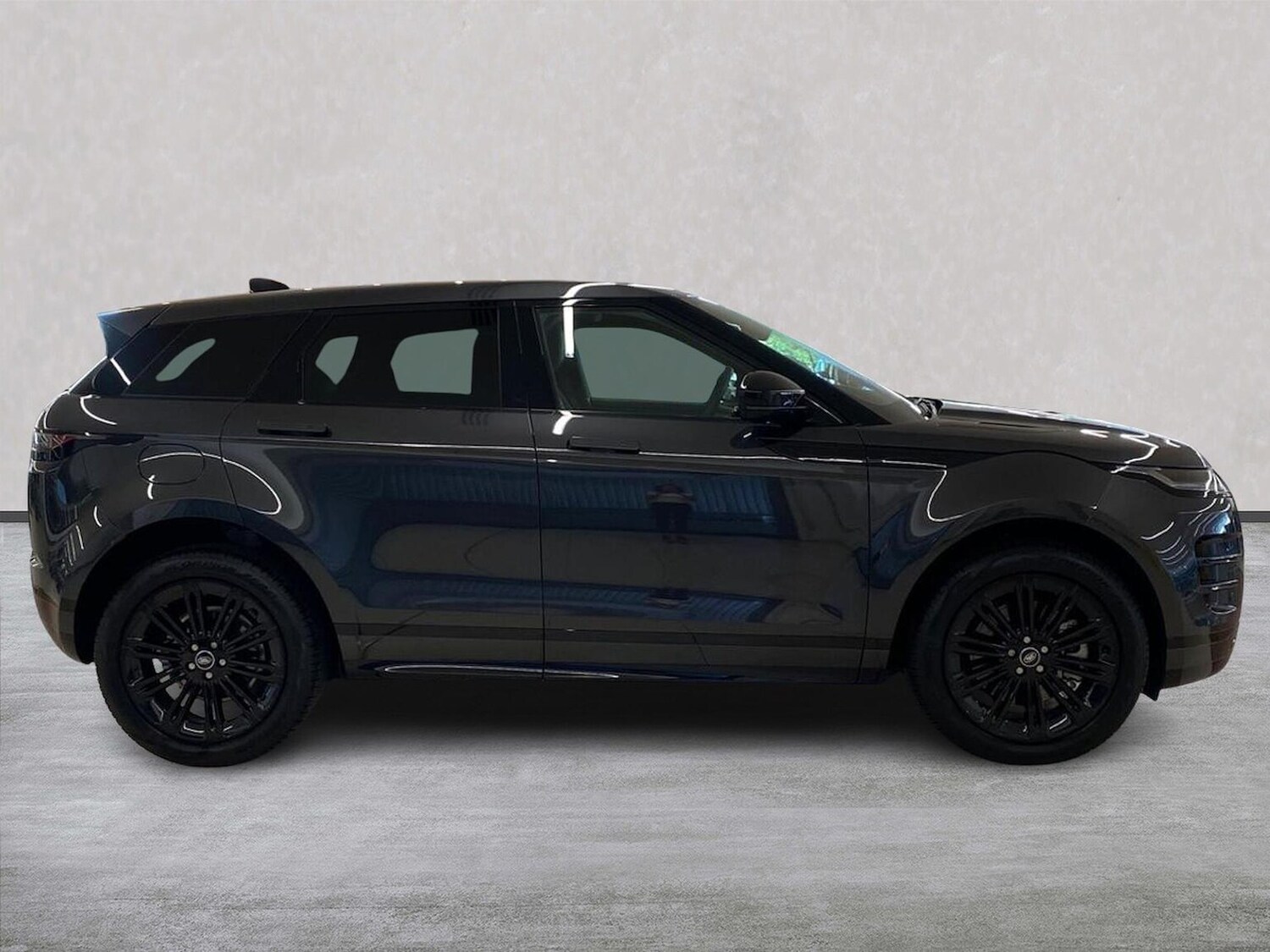 Used Land Rover Range Rover Evoque 2025 for sale - 76164927: Photo 5