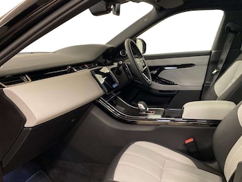 Used Land Rover Range Rover Evoque 2025 for sale - 78310648: Photo