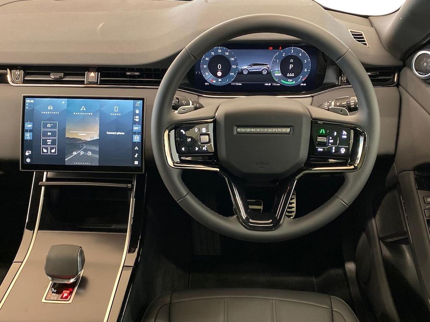 Used Land Rover Range Rover Evoque 2025 for sale - 78202059: Photo 17