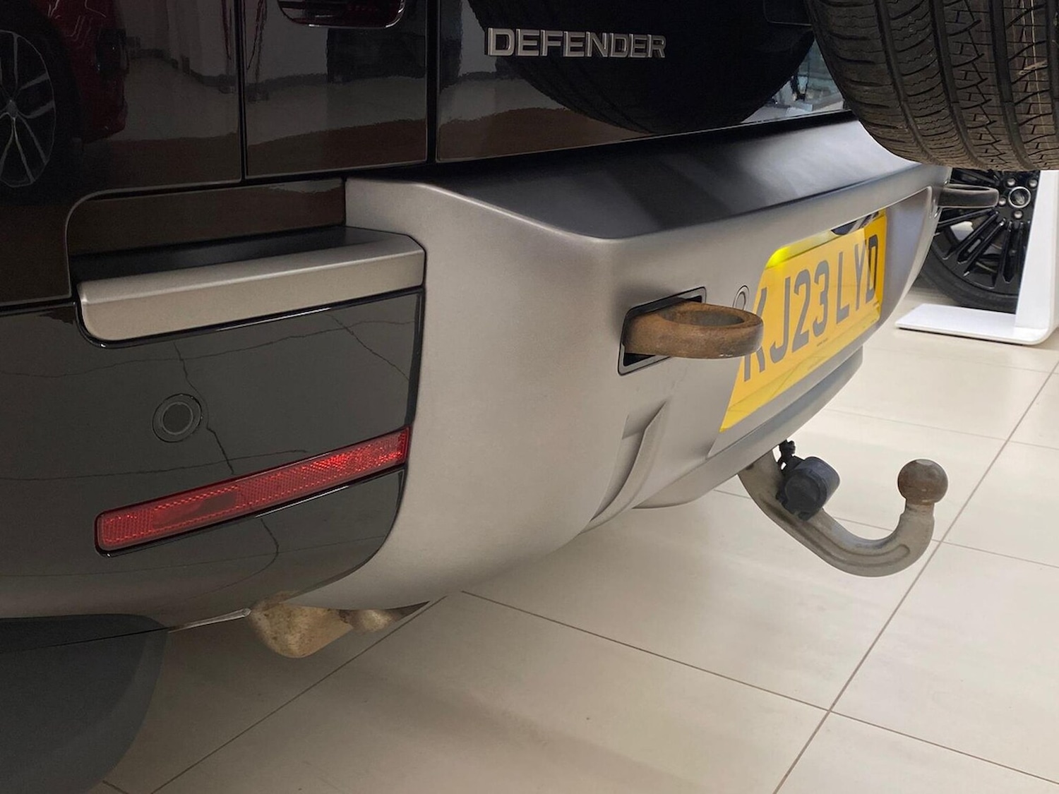 Used Land Rover Defender 2023 for sale - 76324599: Photo 30