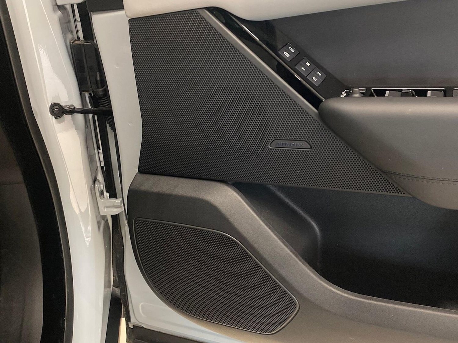 Used Land Rover Range Rover Velar 2024 for sale - 78191494: Photo 26