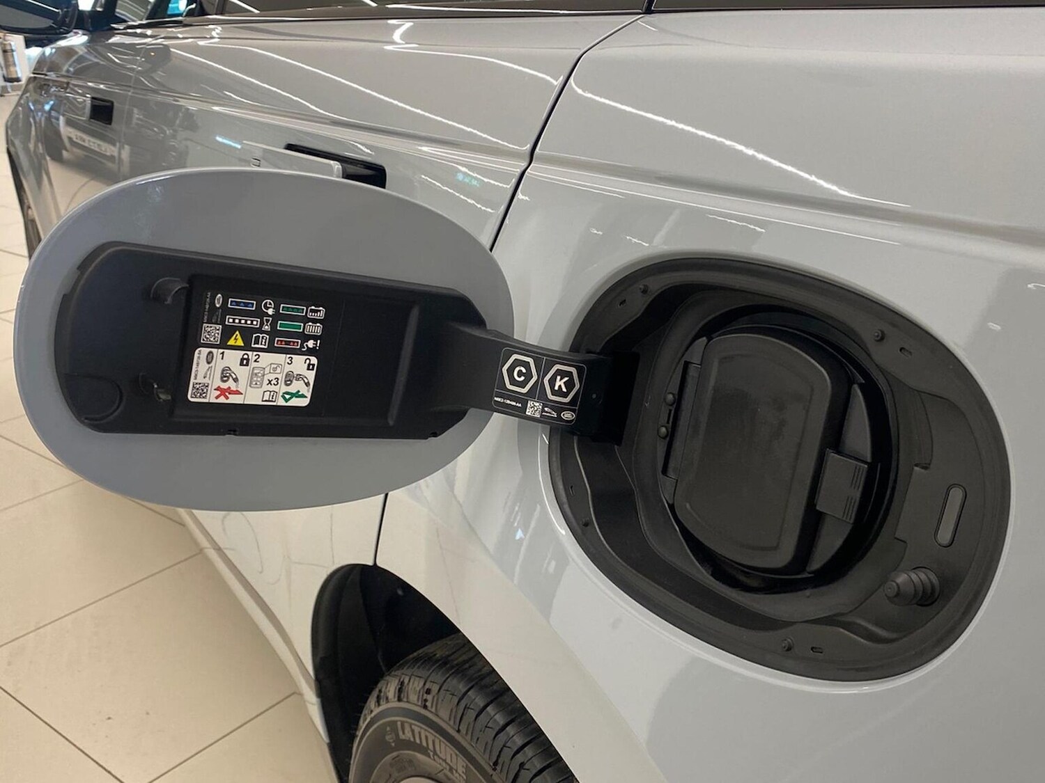 Used Land Rover Range Rover Velar 2024 for sale - 78191494: Photo 42