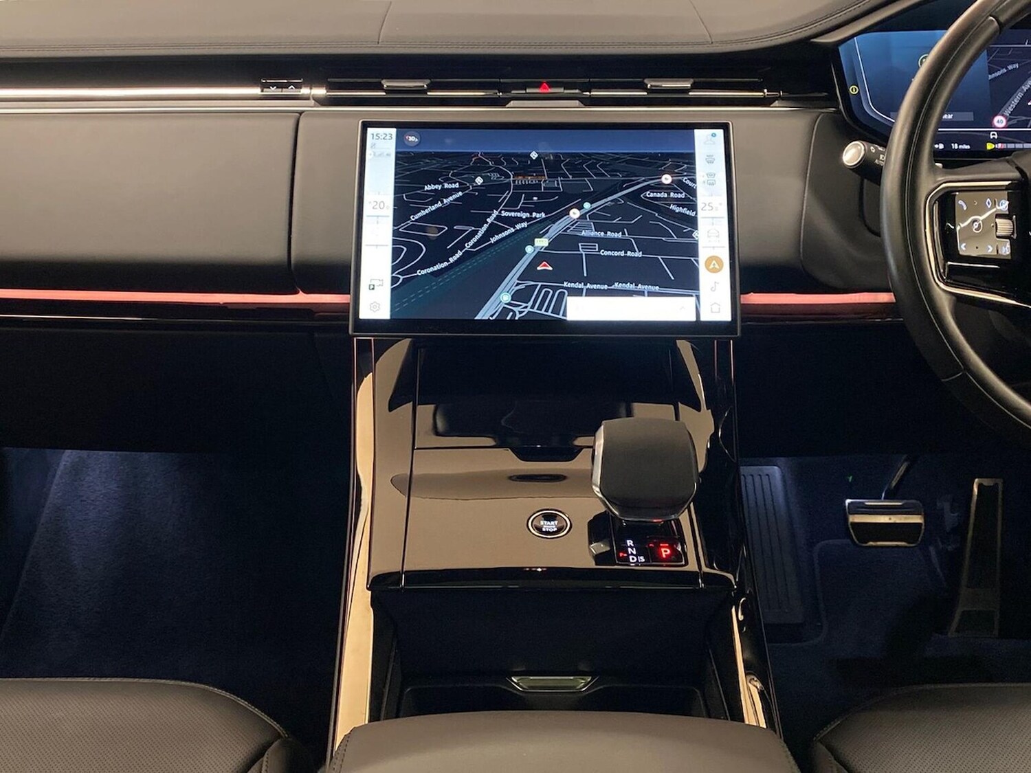 Used Land Rover Range Rover Sport 2024 for sale - 77489490: Photo 14