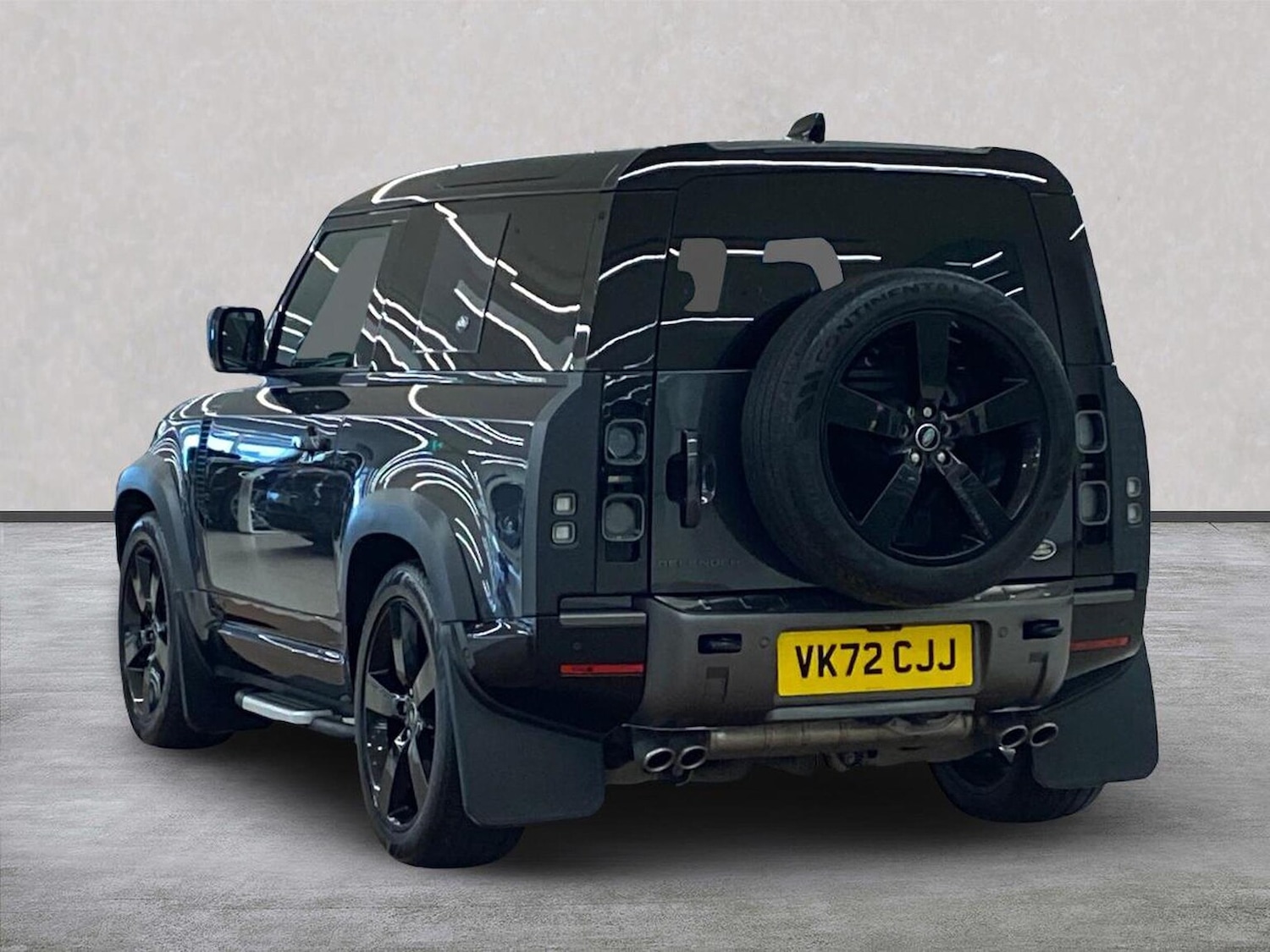 Used Land Rover Defender 2023 for sale - 76320685: Photo 2