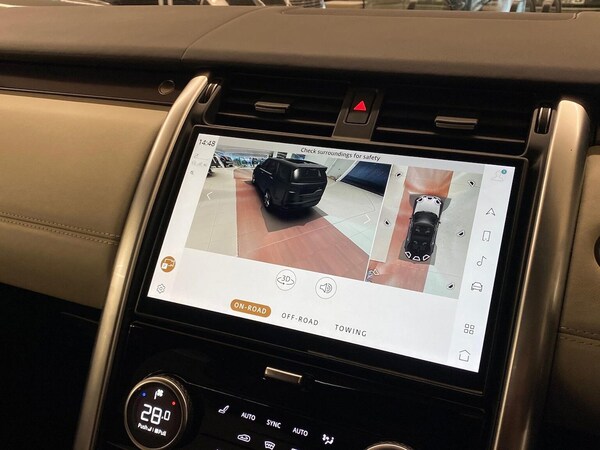 Used Land Rover Discovery 2023 for sale - 76313825: Photo 12