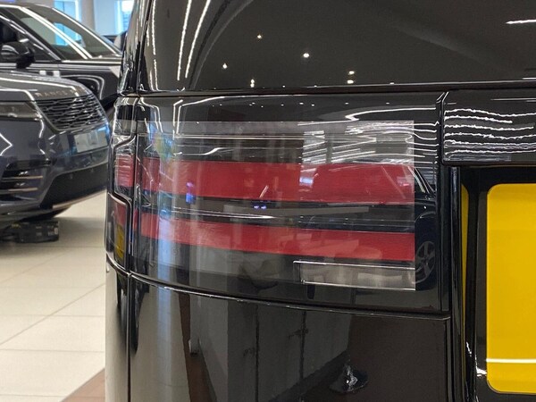 Used Land Rover Discovery 2023 for sale - 76313825: Photo 26
