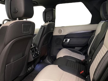 Used Land Rover Discovery 2023 for sale - 76313825: Photo