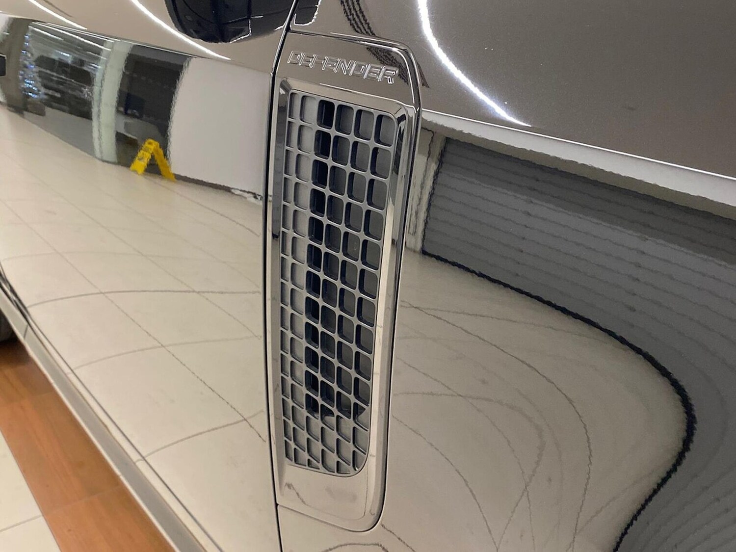 Used Land Rover Defender 2024 for sale - 76918974: Photo 31