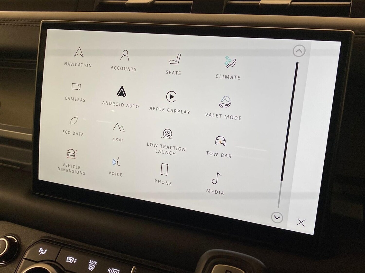 Used Land Rover Defender 2024 for sale - 76918974: Photo 40