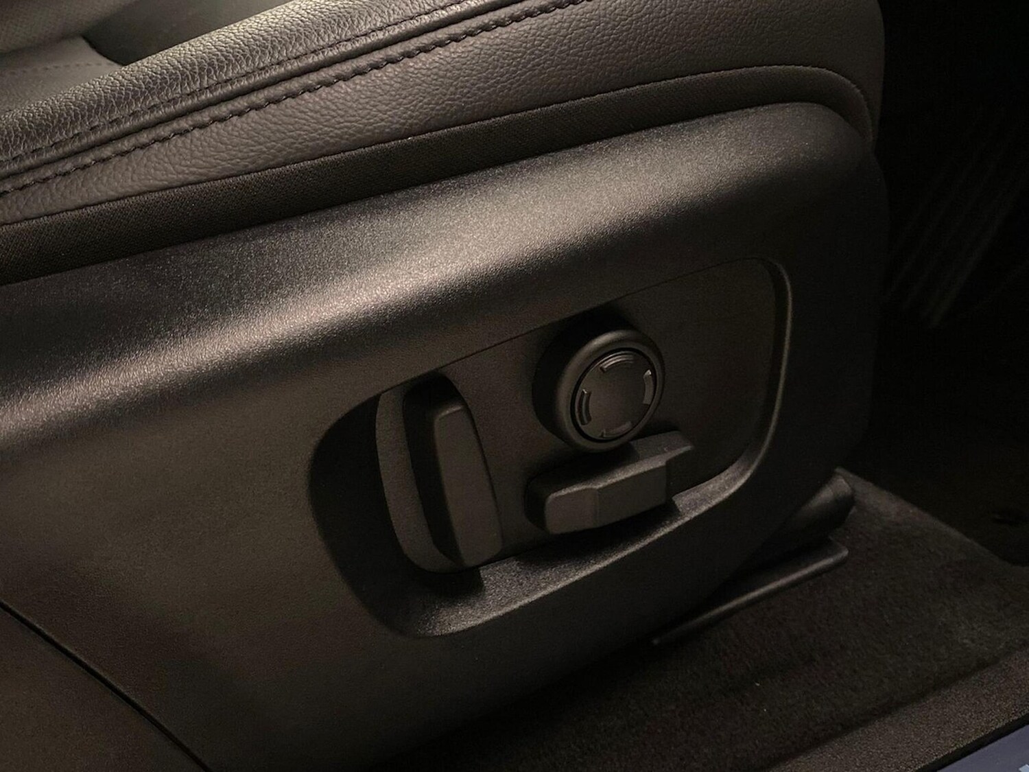 Used Land Rover Range Rover Evoque 2025 for sale - 78191405: Photo 35