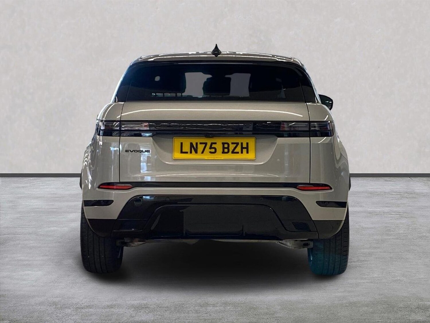 Used Land Rover Range Rover Evoque 2025 for sale - 78191405: Photo 8