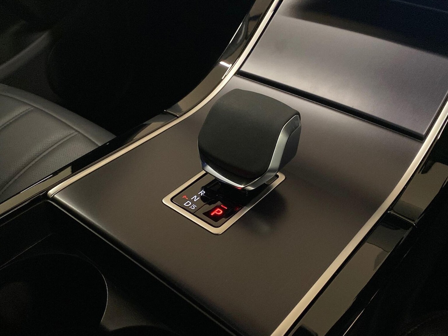 Used Land Rover Range Rover Evoque 2025 for sale - 76418233: Photo 13