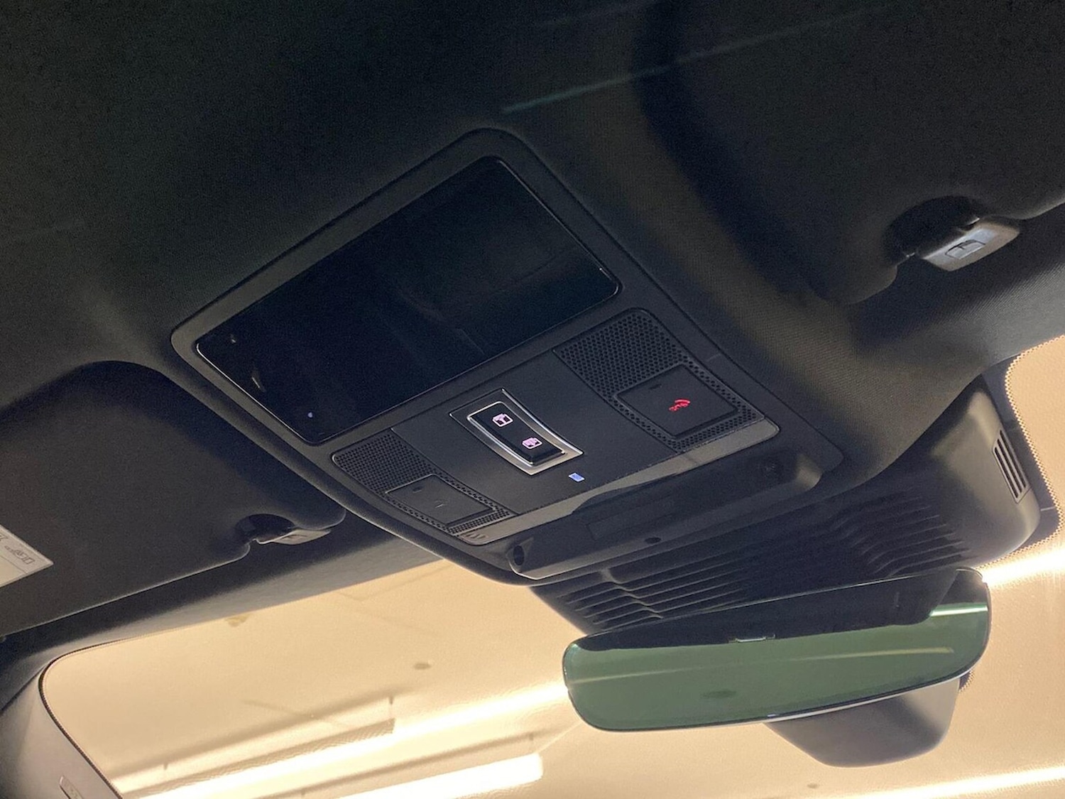 Used Land Rover Range Rover Evoque 2025 for sale - 76418233: Photo 23