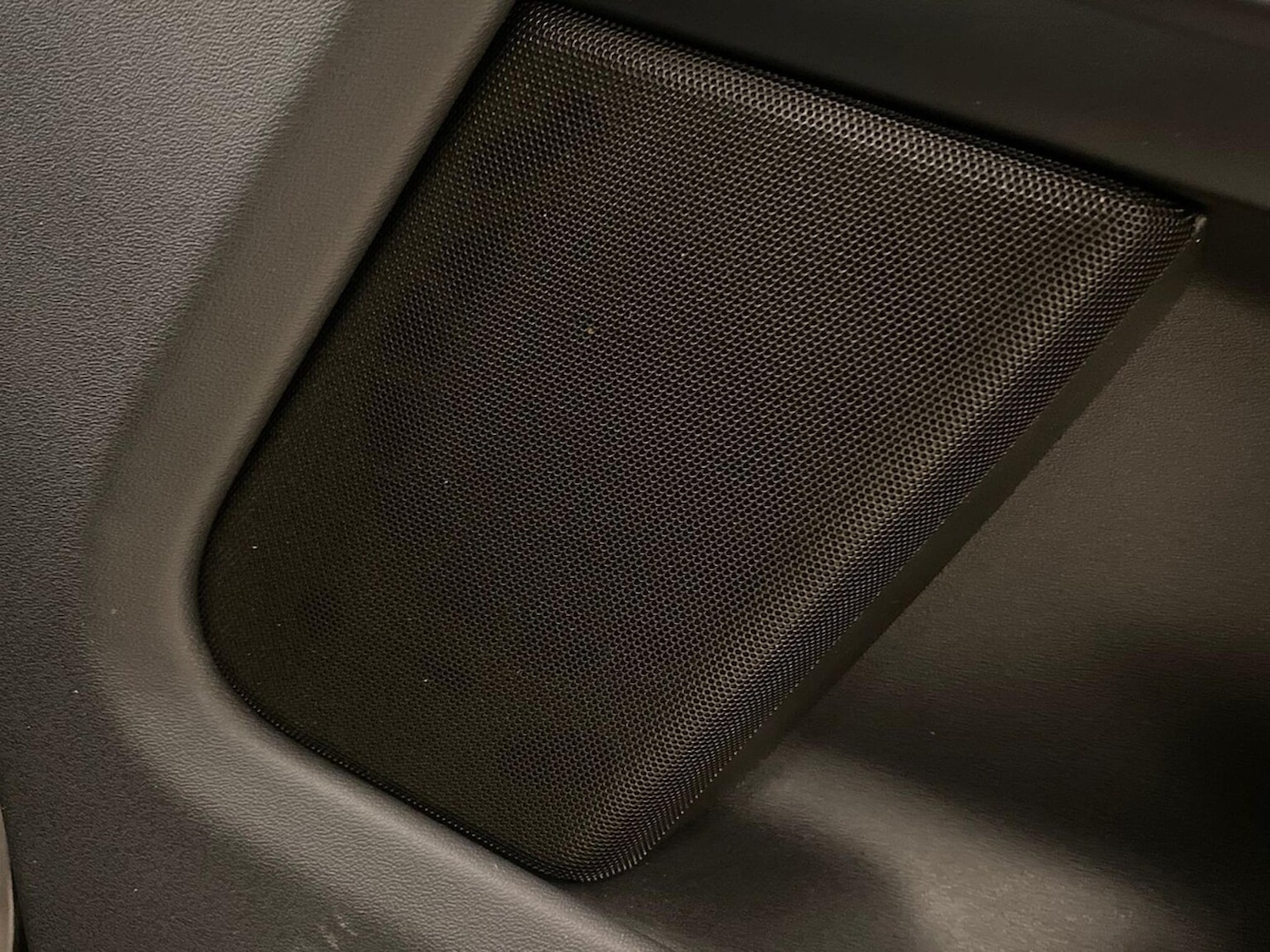 Used Land Rover Range Rover Evoque 2025 for sale - 76418233: Photo 24