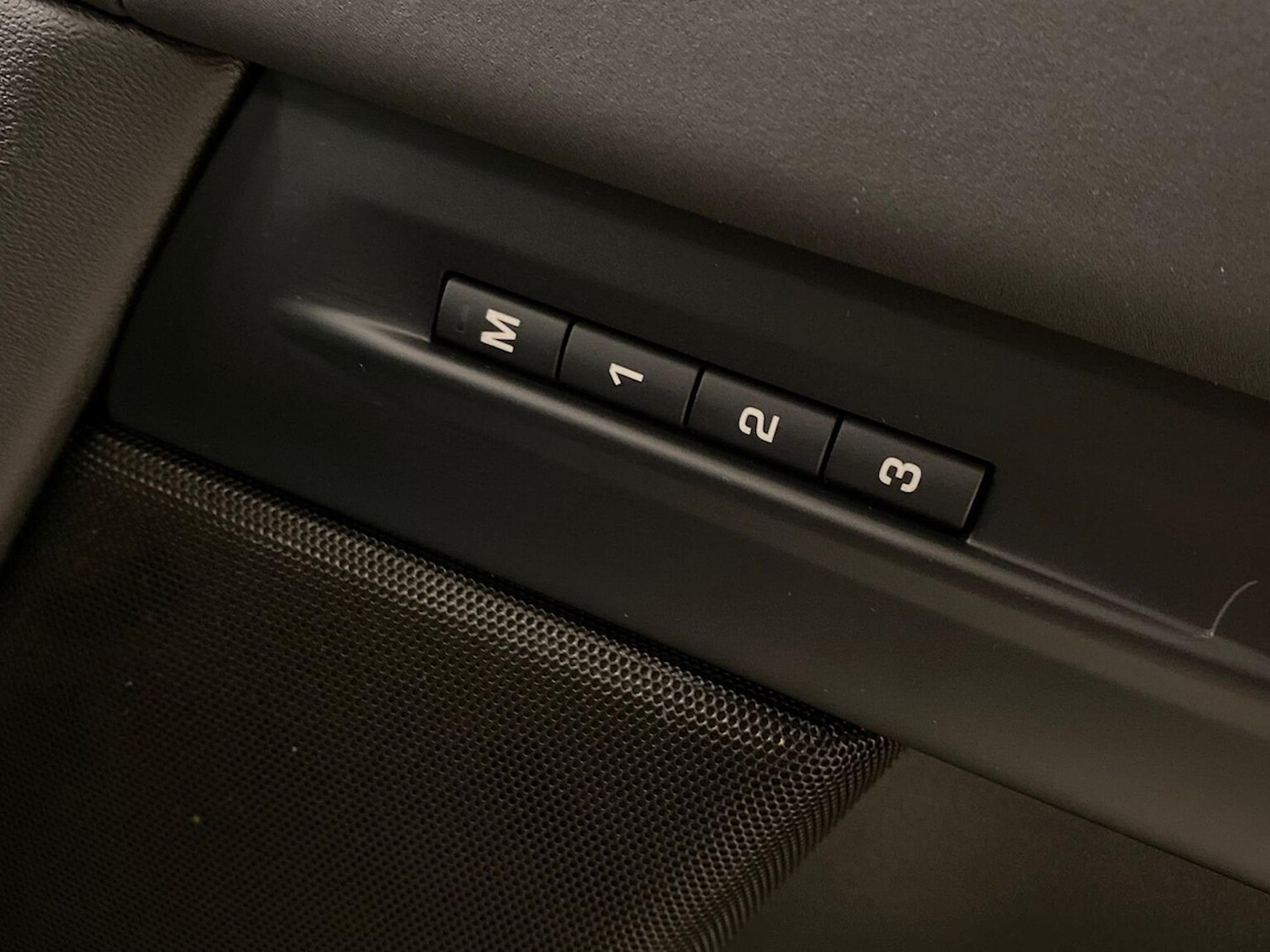 Used Land Rover Range Rover Evoque 2025 for sale - 76418233: Photo 25