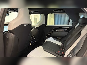 Used Land Rover Range Rover Sport 2026 for sale - 79519423: Photo