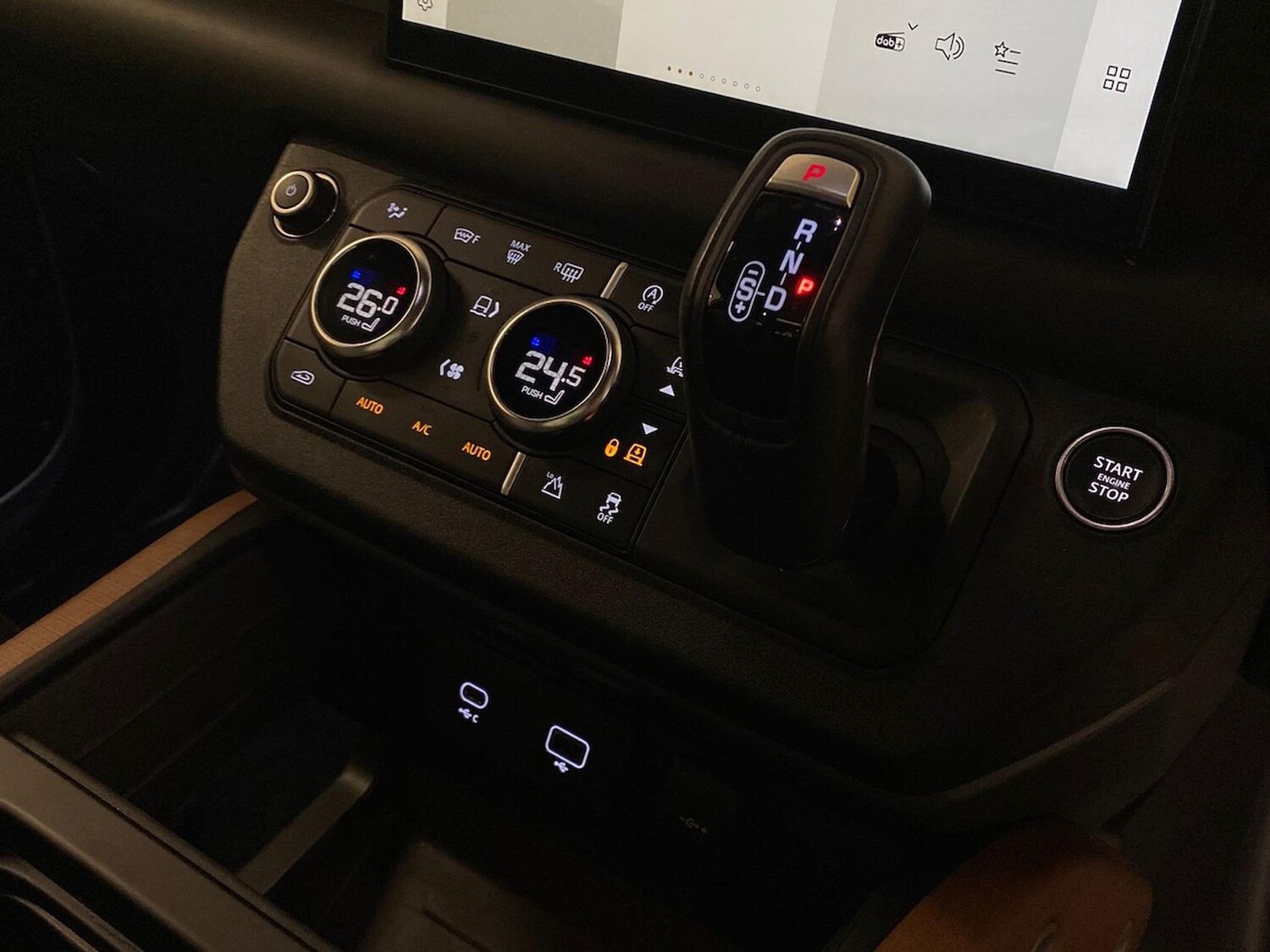 Used Land Rover Defender 2023 for sale - 78191448: Photo 15