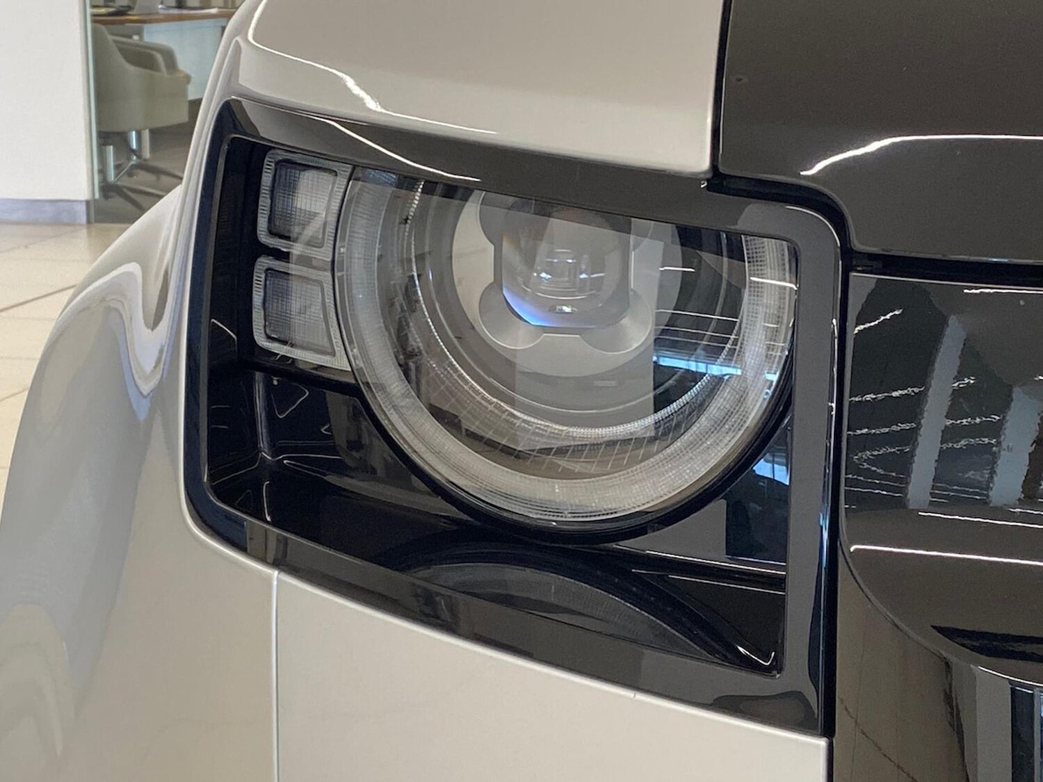 Used Land Rover Defender 2023 for sale - 78191448: Photo 19