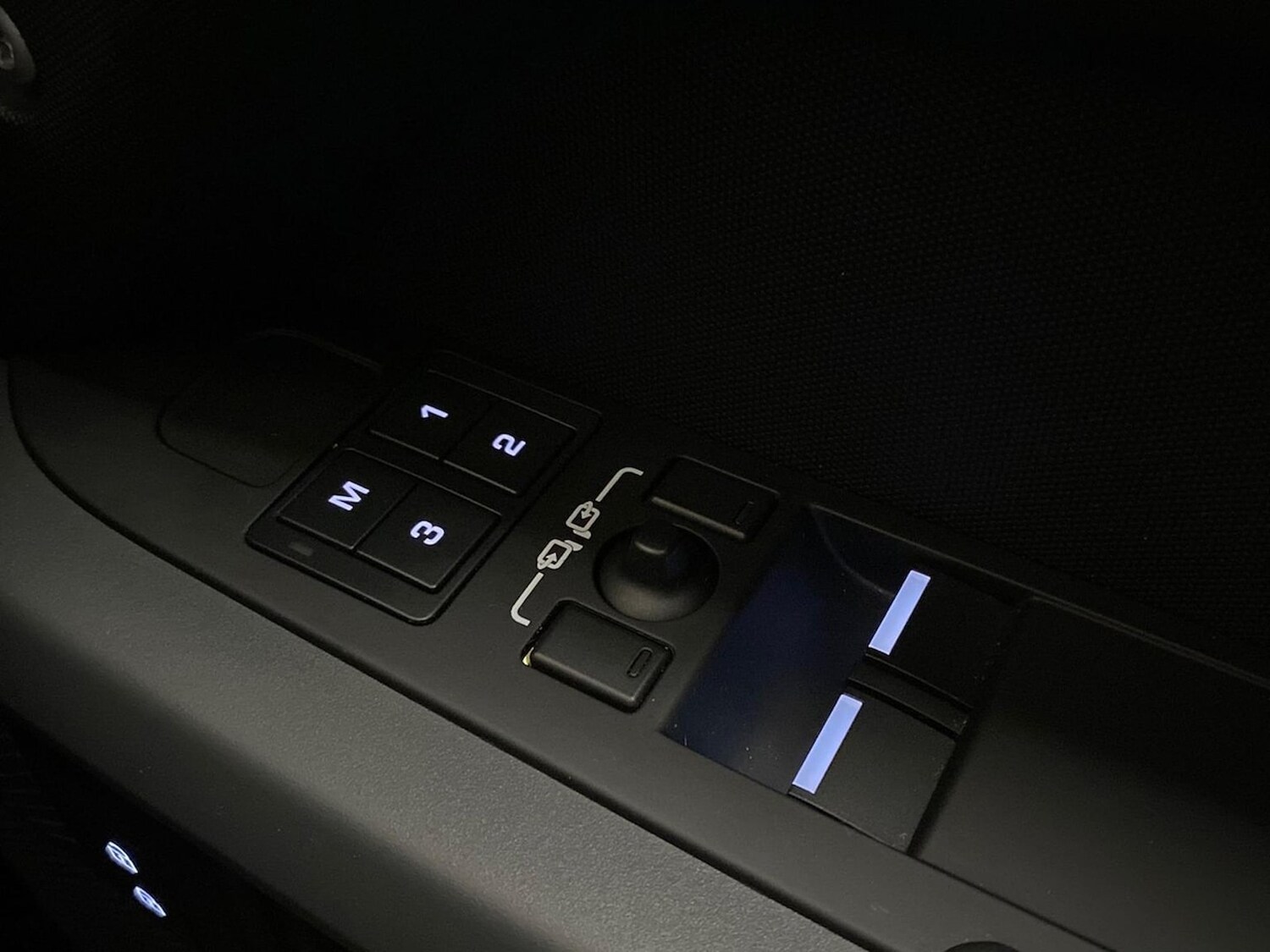 Used Land Rover Defender 2023 for sale - 78191448: Photo 27