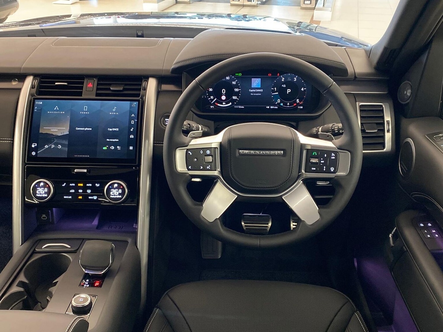 Used Land Rover Discovery 2025 for sale - 76510778: Photo 15