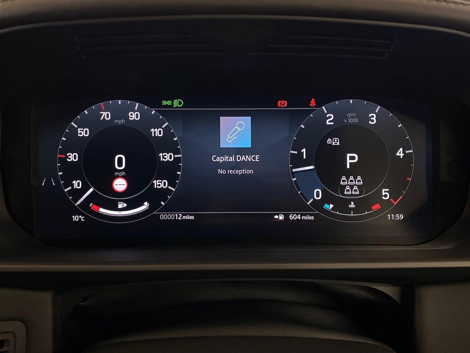 Used Land Rover Discovery 2025 for sale - 76510778: Photo 16