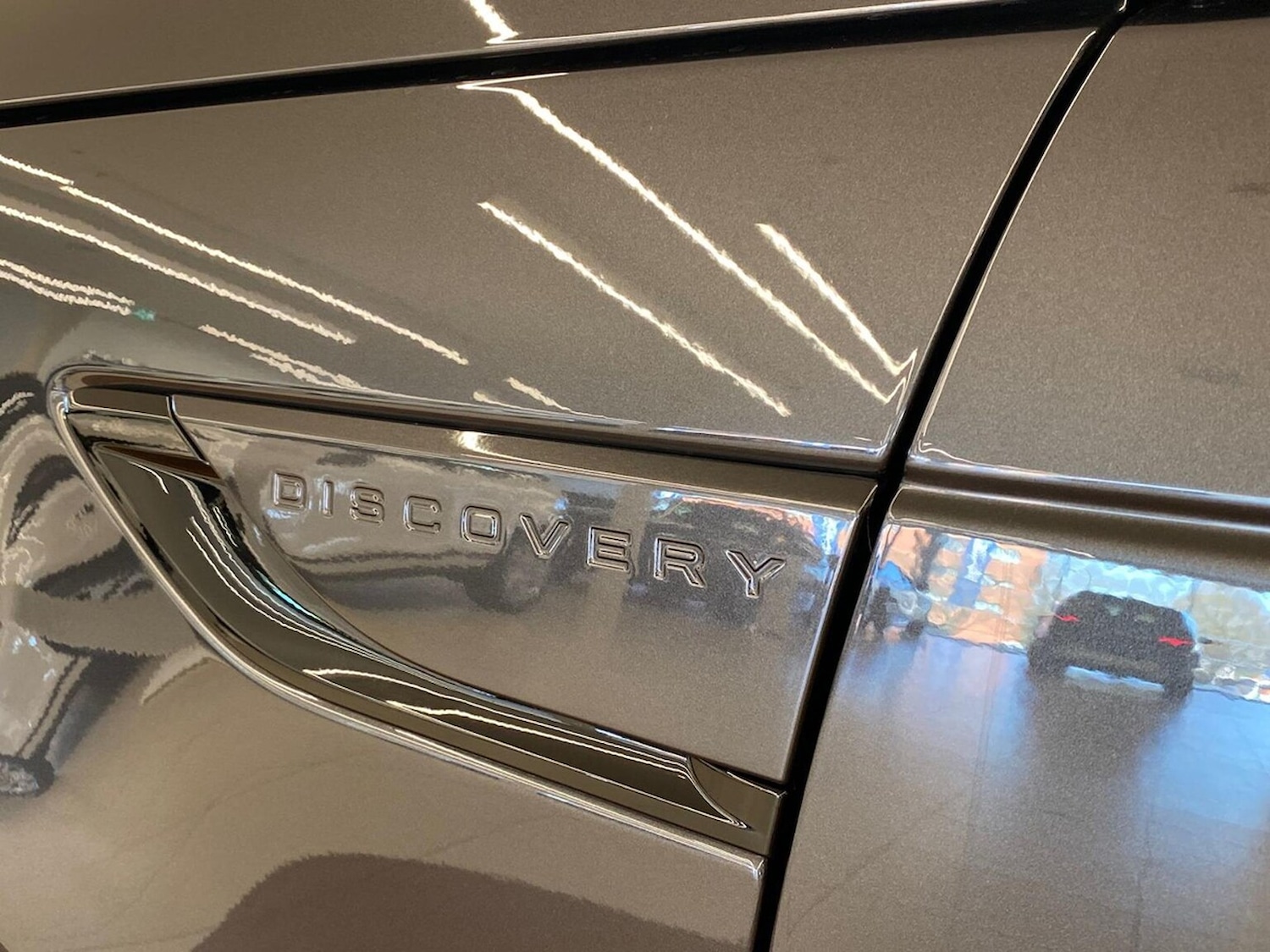 Used Land Rover Discovery 2025 for sale - 76510778: Photo 28