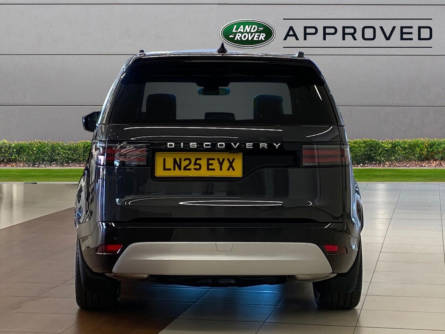 Used Land Rover Discovery 2025 for sale - 76510778: Photo 6