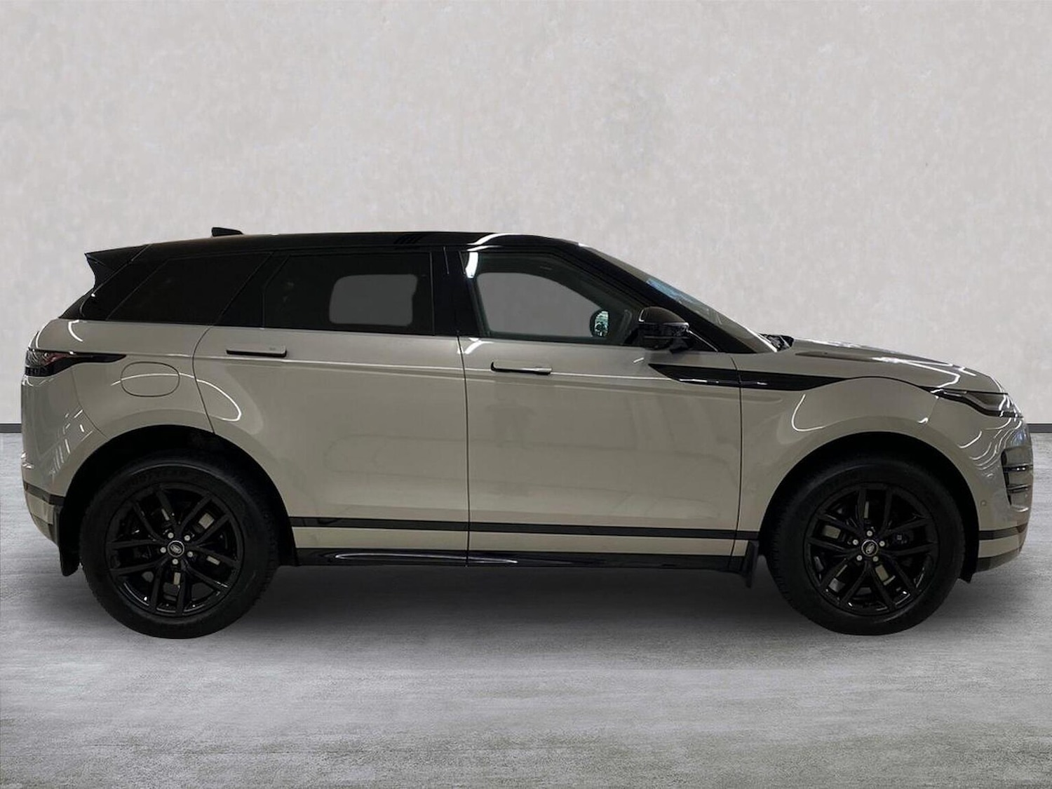 Used Land Rover Range Rover Evoque 2025 for sale - 77489522: Photo 5