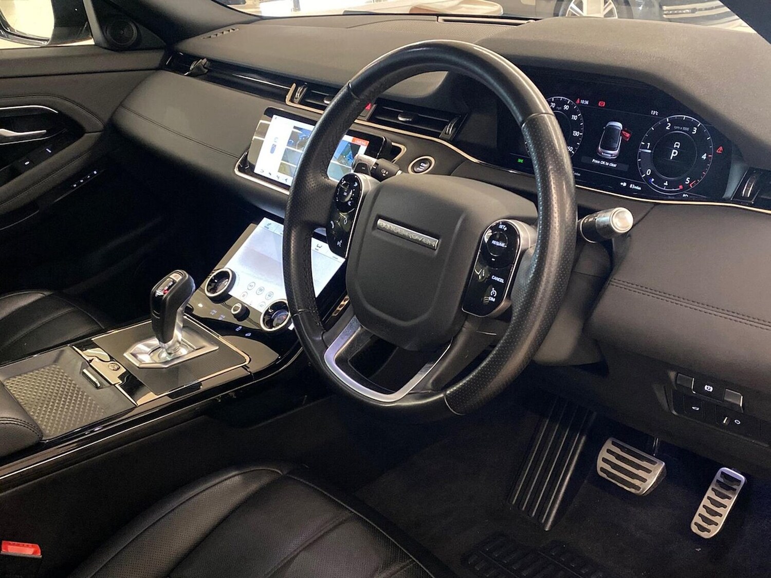 Used Land Rover Range Rover Evoque 2019 for sale - 78210204: Photo 33