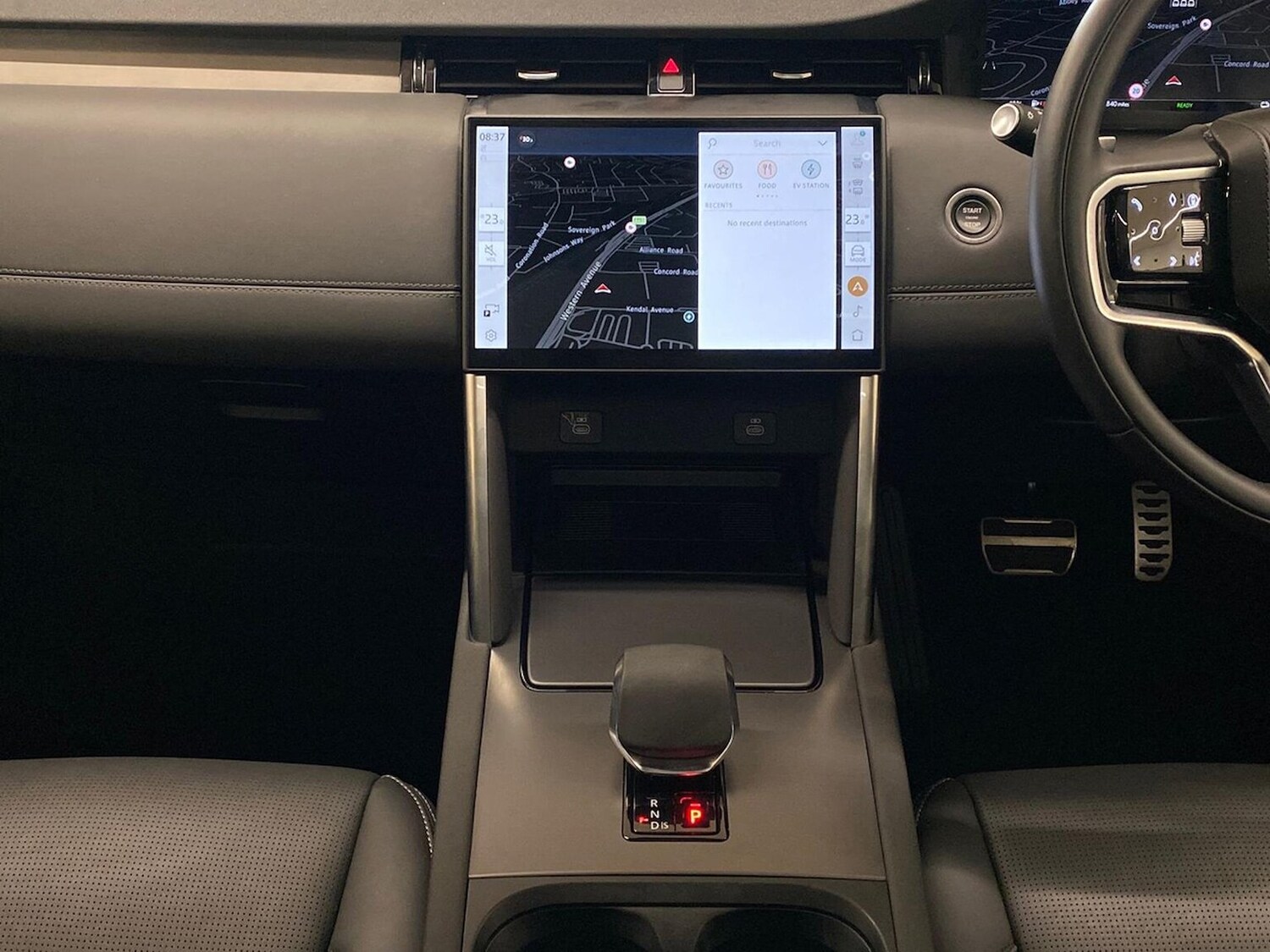 Used Land Rover Discovery Sport 2025 for sale - 76369137: Photo 14